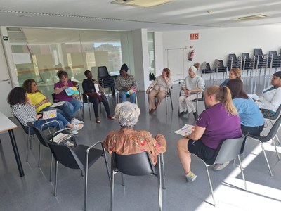 Un total de 18 dones amb experiència migratòria han participat als tallers.