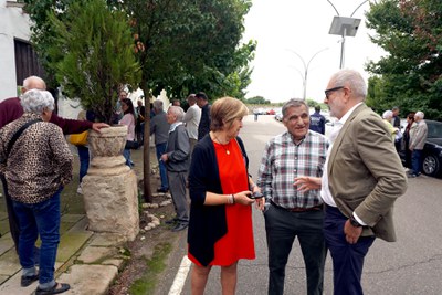 L'alcalde Larrosa ha conversat amb els veïns i veïnes.