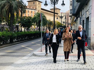 Iglesias i Larrosa, amb l'alcaldessa de Saragossa, Natalia Chueca.