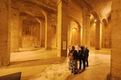 Una de les visites a les portes obertes al Dipòsit del Pla de l'Aigua.