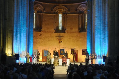 La Seu Vella ha acollit la representació dels Moros i Cristians.