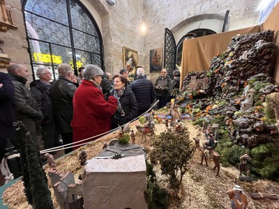 La presentació de la col·lecció de nous diorames i pessebres s’ha dut a la planta baixa de la Capella del Peu del Romeu.