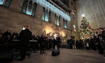 Concert de Veus.kat a la plaça de la Paeria..