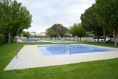 A Lleida hi ha 44 refugis climàtics, interiors i exteriors, i les piscines municipals, que enguany obren fins a les 20.30 h (imatge d'arxiu)..