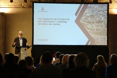 L'alcalde de Lleida, Fèlix Larrosa, ha presidit la presentació del Catàleg.