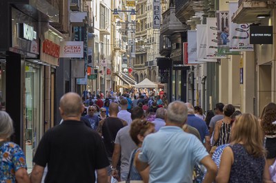 L’Ajuntament de Lleida, a través de la Regidoria de Promoció de la Ciutat, ha informat dels dies d’obertura en festiu per a l’any 2024 per a establiments comercials.