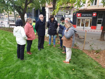 L'alcalde ha conversat amb els tècnics i els veïns i veïnes.