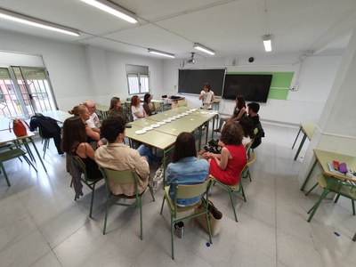 Un dels grups de treball dinamitzat per Marta Escolà, tècnica de salut de l'Ajuntament.