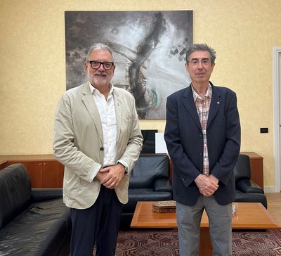 El paer en cap, Fèlix Larrosa, ha mantingut una trobada institucional amb el rector de la Universitat de Lleida, Jaume Puy.