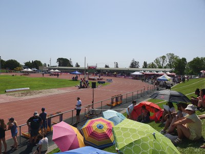 Més de 3000 persones de tota Espanya assisteixen a les proves d'aquest cap de setmana a les Pistes d'Atletisme Municipals de les Basses.