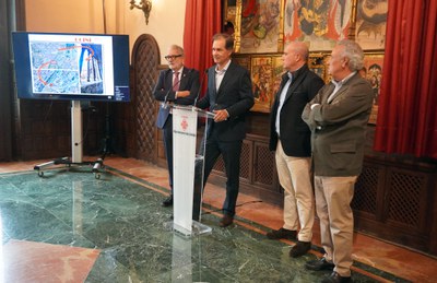 El paer en cap, Fèlix Larrosa; el president d’Ocine, Jordi Agustí; el CEO de l’empresa, Gabriel Téllez, i el president de la comunitat de propietaris….