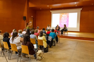 El festival s'ha presentat al Centre Cívic de Balàfia.