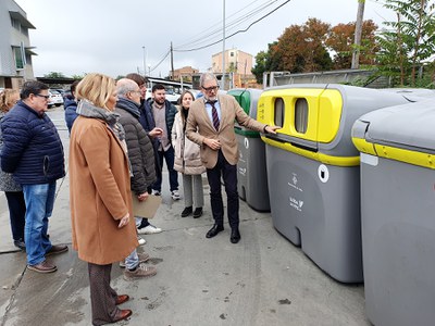 L'alcalde ha revisat els nous contenidors que s'instal·laran a Pardinyes i Balàfia la setmana vinent.