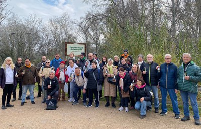 L’última caminada d'ahir va acabar amb un sorteig saludable on els i les participants van guanyar oli d’oliva verge extra de la DOP Les Garrigues.