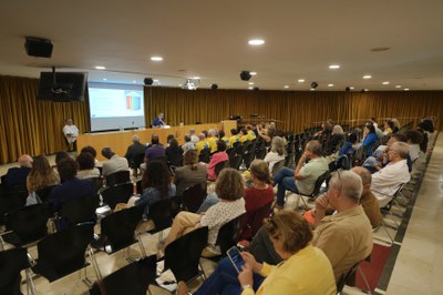 La ponència del doctor Grabenhoffer-Eggerth a Medicina.