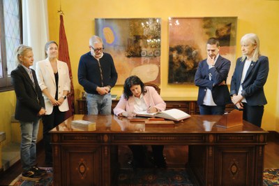 Recepció institucional a la Paeria a la nova delegada del Govern de la Generalitat a Lleida.