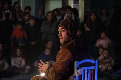 Lobrut Catifa ha actuat aquesta tarda a la plaça d'Esteve Cuito, a la Teatrada de l'Aula..