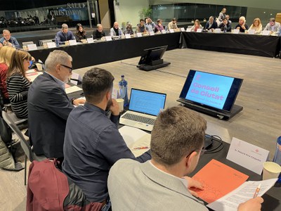 Reunión del Consejo de Ciudad, en la Llotja, este martes por la tarde..