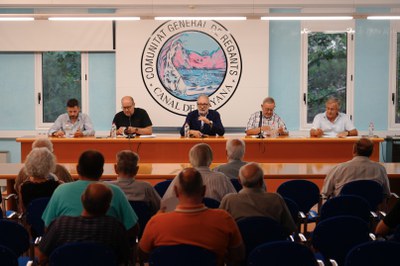 El alcalde y presidente de la Comunidad de Regantes de Pinyana, Fèlix Larrosa, ha encabezado la reunión de la Asamblea General Ordinaria de la Junta de Sequiaje.