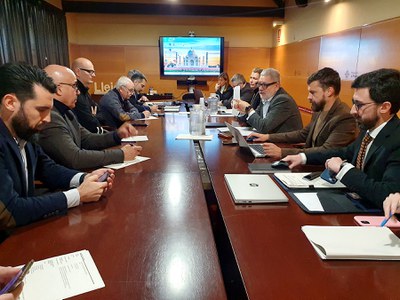 La reunión del comité estratégico de la vivienda ha tenido lugar esta mañana en la Paeria.