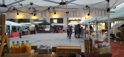 El Mercado del Hort se realiza en la plaza Sant Joan.